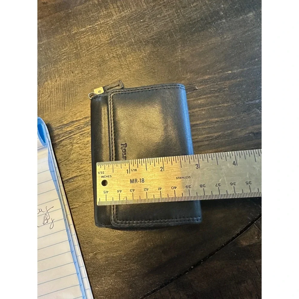 Rolfs Black Genuine Leather Trifold Wallet Zippered‎ Coin Pocket Compact Womens
